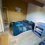 Semesterbostad Maison Cosy - 4-5 Personnes Wi-fi - Proche Contis Saint-Julien-en-Born